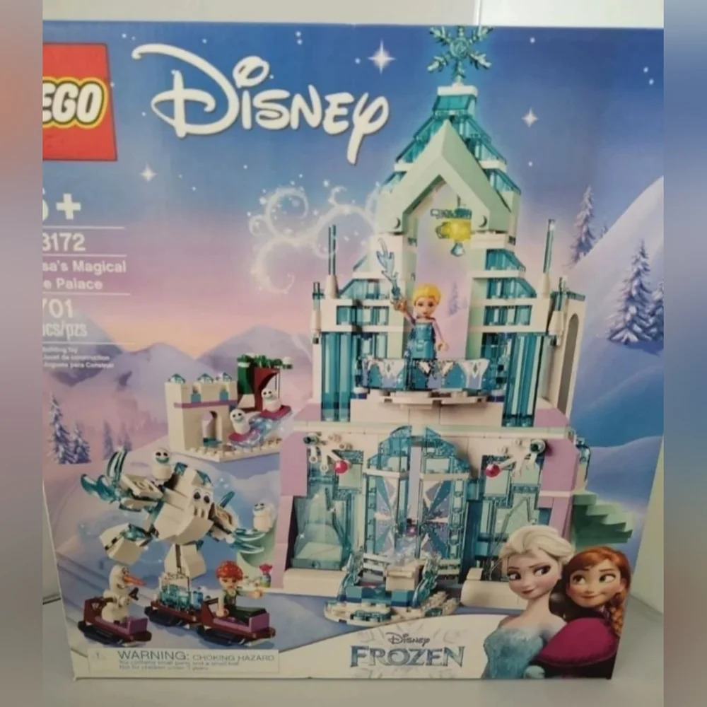 Lego Disney Frozen 43172 Elsa's Magical Ice Palace NWT Building Toy Set - Picture 2 of 4